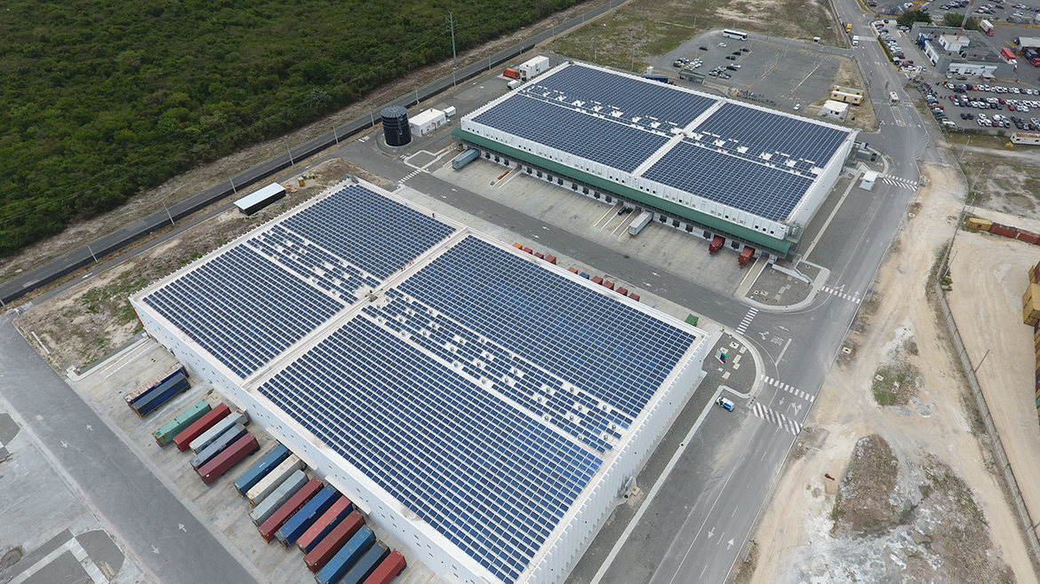 En Escala Solar somos expertos en energía solar fotovoltaica. Realizamos instalaciones fotovolitaicas industriales y particulares.