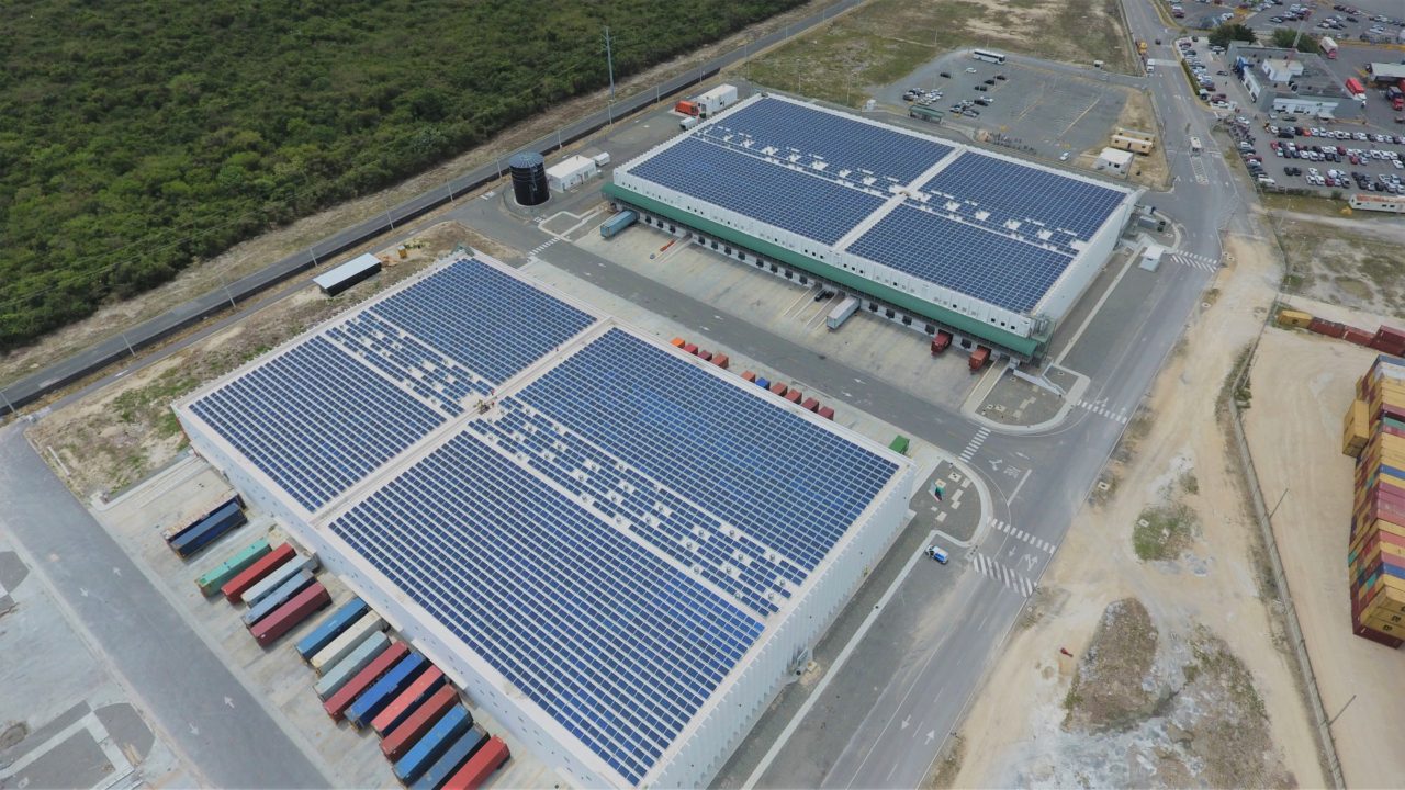 En Escala Solar somos expertos en energía solar fotovoltaica. Realizamos instalaciones fotovolitaicas industriales y particulares.